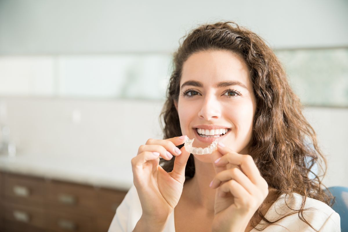 benefits-of-an-orthodontist-over-dtc-aligners